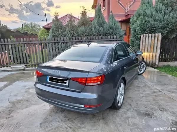 Second-hand Audi A4 150 CP (110 kW) 2016 Gri Berlinǎ