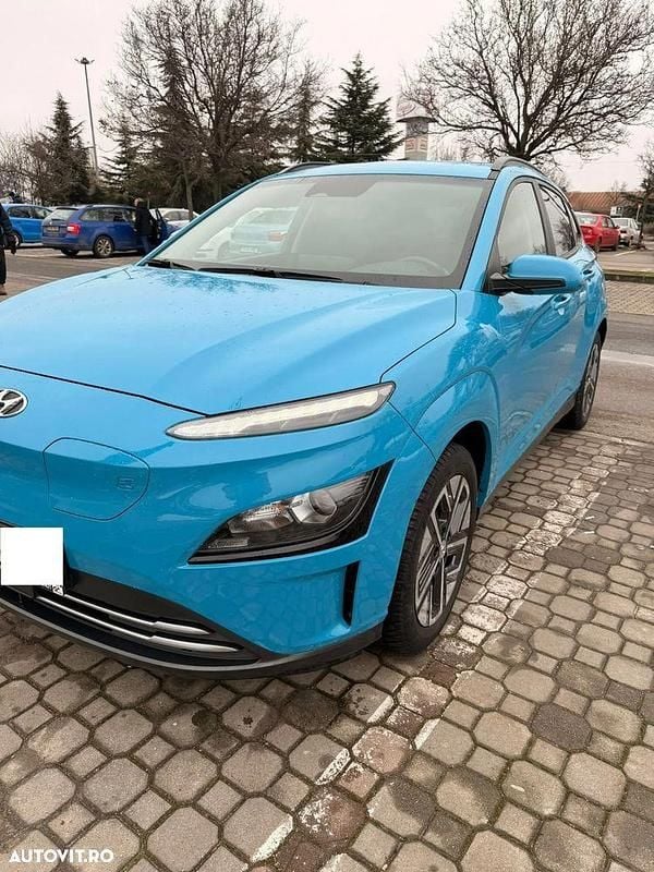 Second-hand Hyundai Kona 100 kW (136 CP) 2021 Culoarealbastru SUV