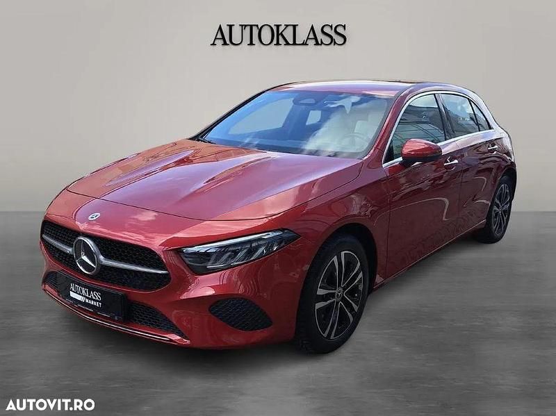 Culoarerosu Utilizat 2023 Mercedes A250 Hatchback | 33.880 EUR (Preț OK) - Imagine 1/4