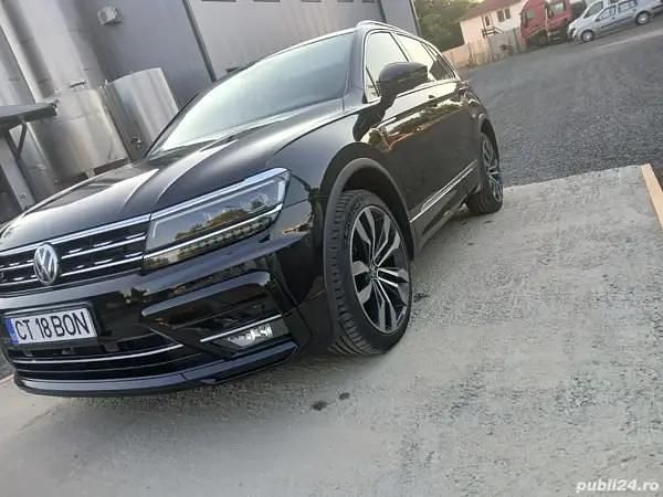 Utilizat 2019 VW Tiguan R-line SUV | 23.000 EUR (Scump) - Imagine 1/4