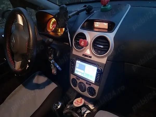 Second-hand Opel Corsa 75 CP (55 kW) 2008 Negru Hatchback