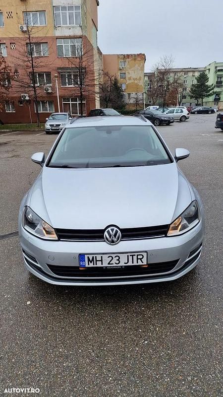 Second-hand VW Golf VII Comfortline 110 CP (80 kW) 2015 Culoaregri Break