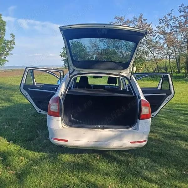 Second-hand Skoda Octavia 105 CP (77 kW) 2010 Berlinǎ