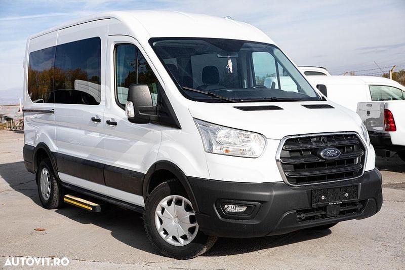 Second-hand Ford Transit Trend 130 CP (95 kW) 2020 Culoarealb Break