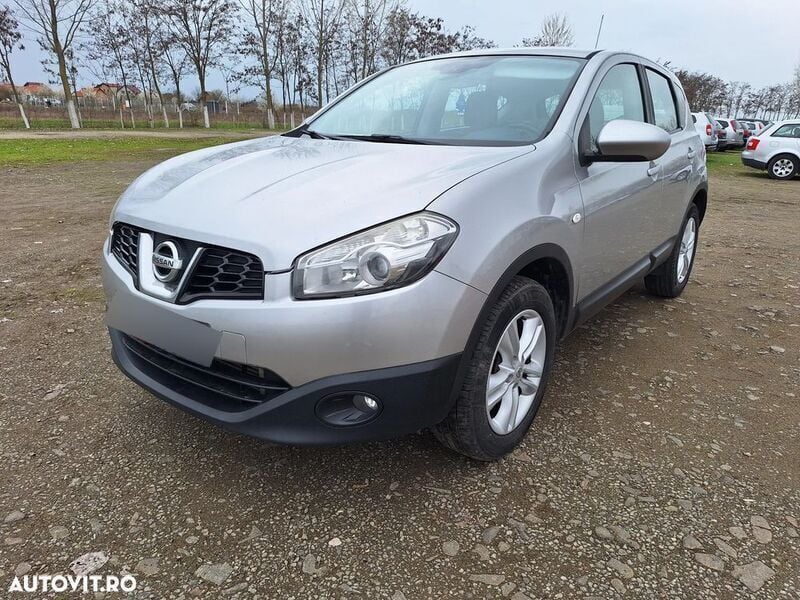 Gri Utilizat 2012 Nissan Qashqai Acenta SUV | 4.900 EUR (Super Preț) - Imagine 1/4
