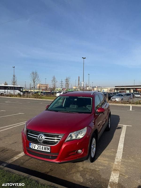 Culoarerosu Utilizat 2008 VW Tiguan SUV | 6.700 EUR (Preț OK) - Imagine 1/4