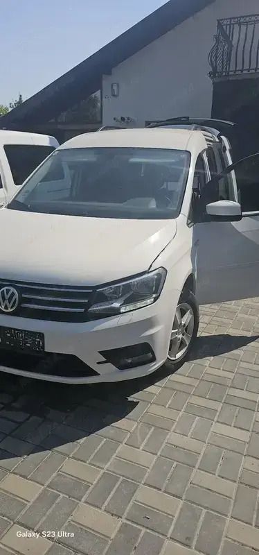 Utilizat 2019 VW Caddy Monovolum | 12.500 EUR (Preț OK) - Imagine 1/4