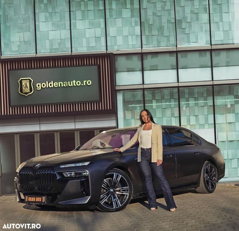 Gri Utilizat 2023 BMW 740 Berlinǎ | 119.999 EUR - Imagine 1/4