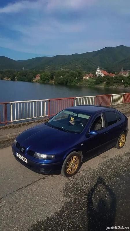 Utilizat 2004 Seat Leon Hatchback | 1.300 EUR - Imagine 1/4