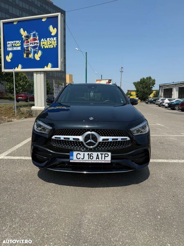 Negru Utilizat 2022 Mercedes GLA250 SUV | 40.800 EUR - Imagine 1/4