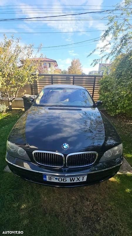 Culoarenegru Utilizat 2008 BMW 730 Berlinǎ | 13.250 EUR - Imagine 1/4