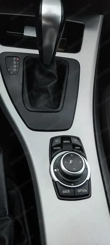 Second-hand BMW 318 143 CP (105 kW) 2010 Argintiu Break