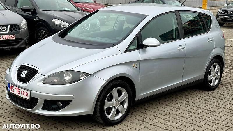 Gri Utilizat 2007 Seat Altea Monovolum | 4.499 EUR (Puțin scump) - Imagine 1/4