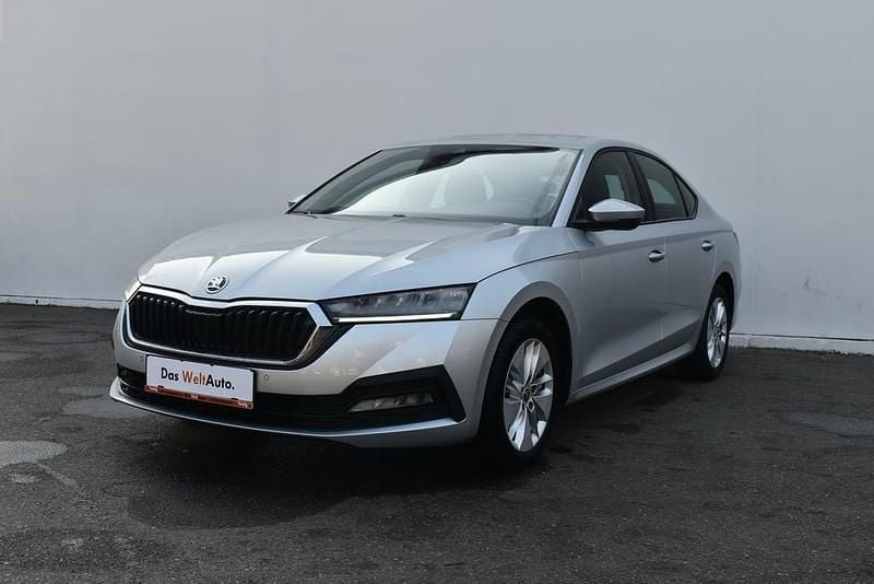 Gri mediu normal Utilizat 2021 Skoda Octavia Ambition | 15.900 EUR (Preț OK) - Imagine 1/4