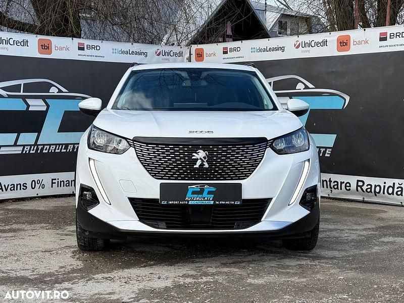 Second-hand Peugeot 2008 130 CP (95 kW) 2020 Culoarealb SUV