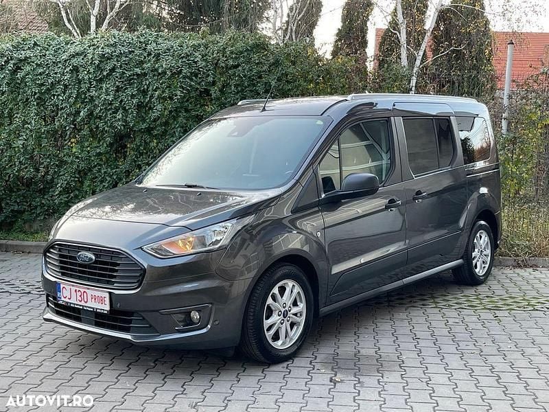 Culoaregri Utilizat 2018 Ford Tourneo Trend Monovolum | 12.500 EUR - Imagine 1/4