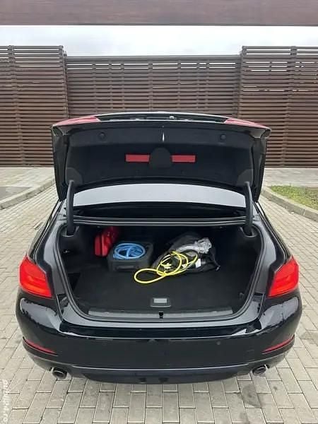 Second-hand BMW 530e 252 CP (185 kW) 2019 Negru Berlinǎ