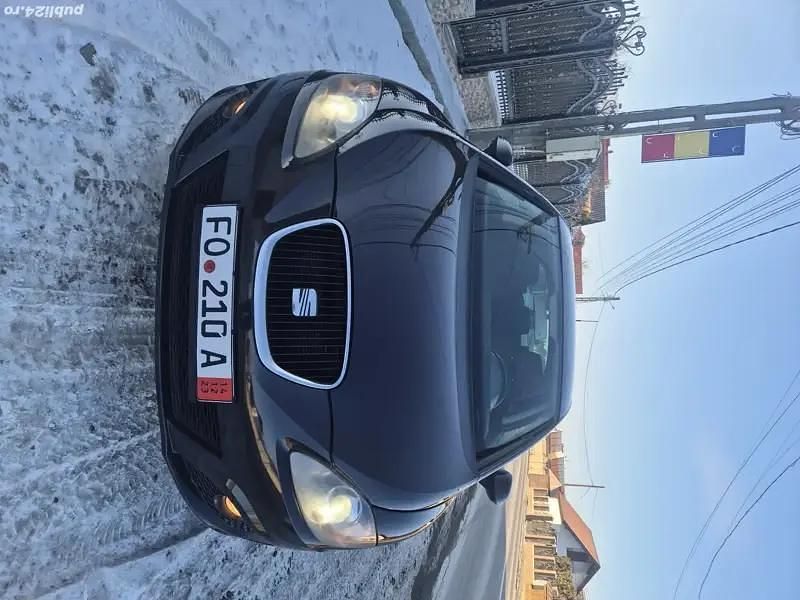 Utilizat 2011 Seat Leon Hatchback | 4.400 EUR (Preț OK) - Imagine 1/4