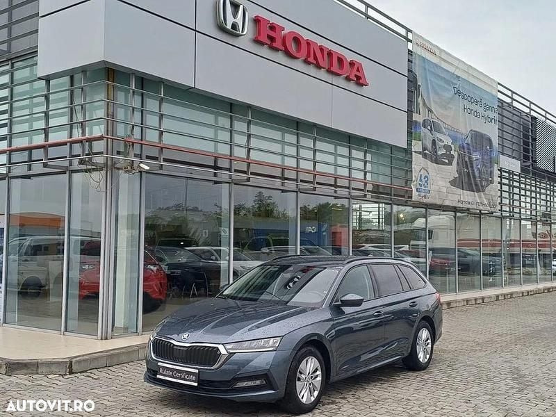 Culoaregri Utilizat 2021 Skoda Octavia Break | 14.490 EUR (Preț bun) - Imagine 1/4