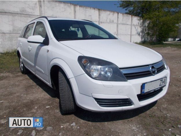 Second-hand Opel Astra 105 CP (77 kW) 2006 Alb Break