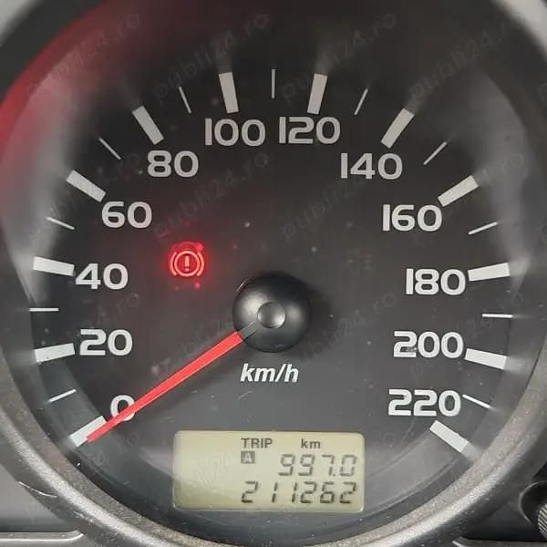 Utilizat 2005 Mitsubishi Colt Hatchback | 1.600 EUR - Imagine 1/4