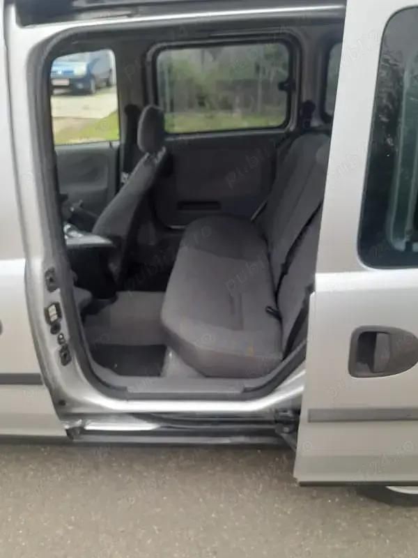 Utilizat 2003 Opel Combo Monovolum | 1.550 EUR - Imagine 1/4