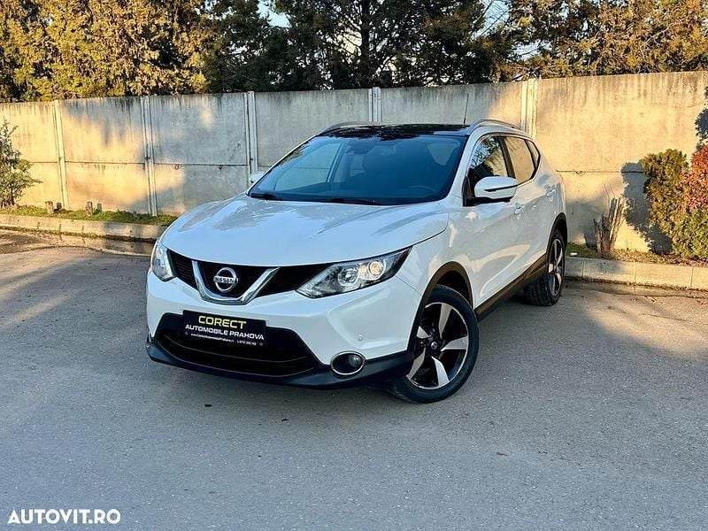 Second-hand Nissan Qashqai 110 CP (80 kW) 2016 Culoarealb SUV