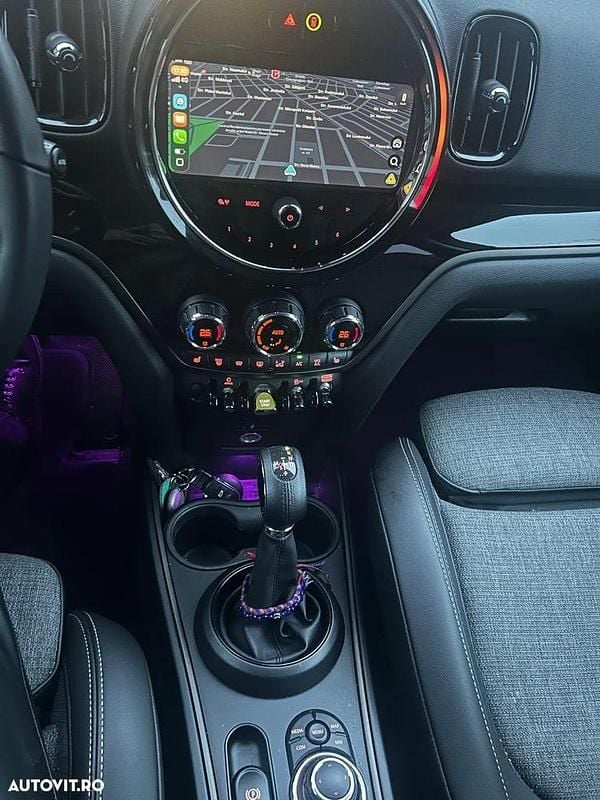 Second-hand Mini Countryman 220 CP (161 kW) 2023 Culoaregri SUV