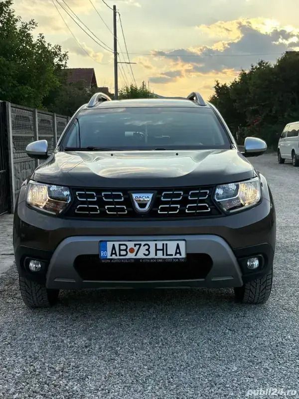 Gri Utilizat 2019 Dacia Duster SUV | 15.500 EUR - Imagine 1/4