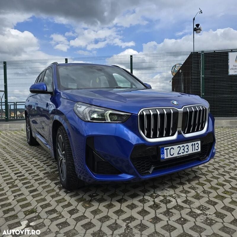 Albastru Utilizat 2023 BMW X1 SUV | 35.900 EUR - Imagine 1/4