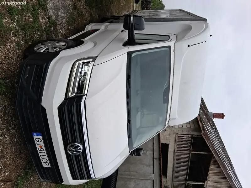 Alb Utilizat 2018 VW Crafter Van | 19.000 EUR (Preț OK) - Imagine 1/4