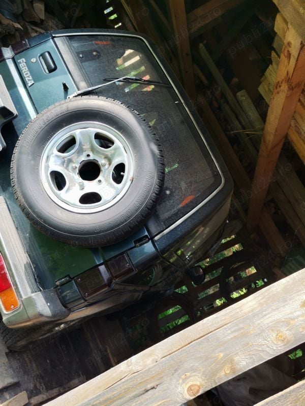 Utilizat 1992 Daihatsu Rocky SUV | 2.500 EUR - Imagine 1/3