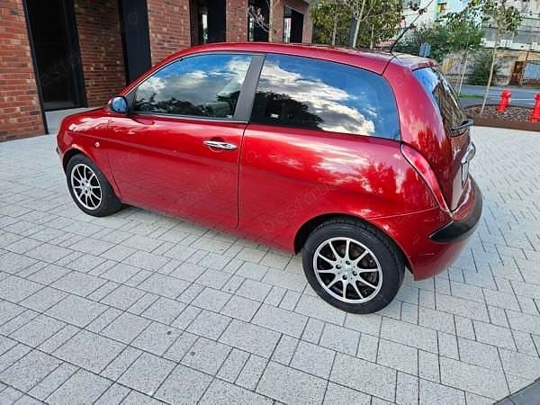 Second-hand Lancia Ypsilon 75 CP (55 kW) 2005 Hatchback