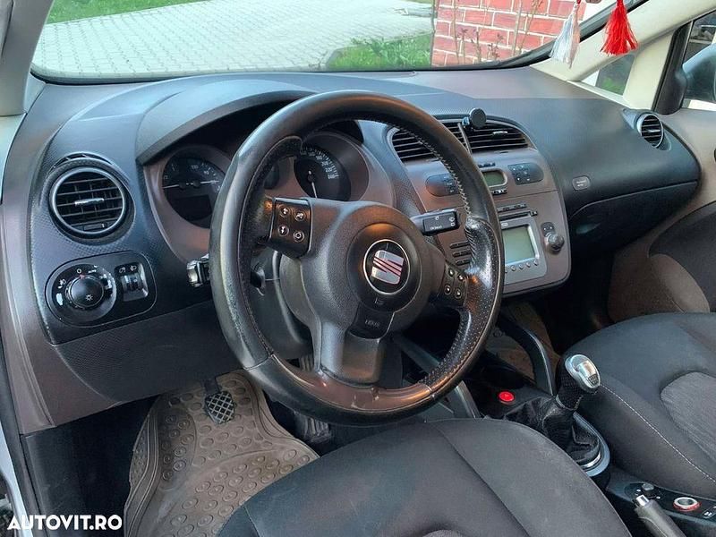Second-hand Seat Altea XL 170 CP (125 kW) 2008 Culoaregri Monovolum