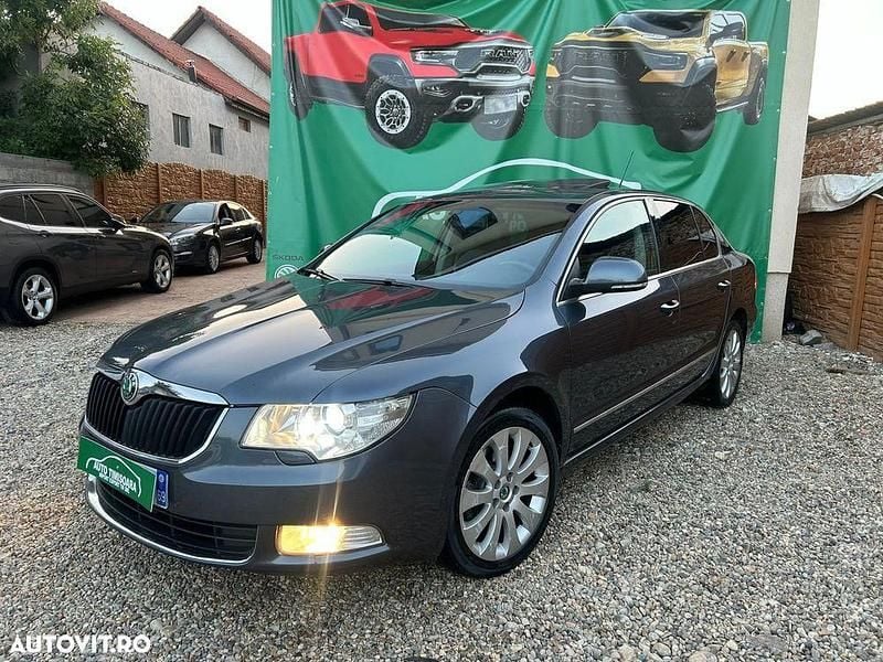 Culoaregri Utilizat 2010 Skoda Superb Berlinǎ | 6.450 EUR (Preț OK) - Imagine 1/4
