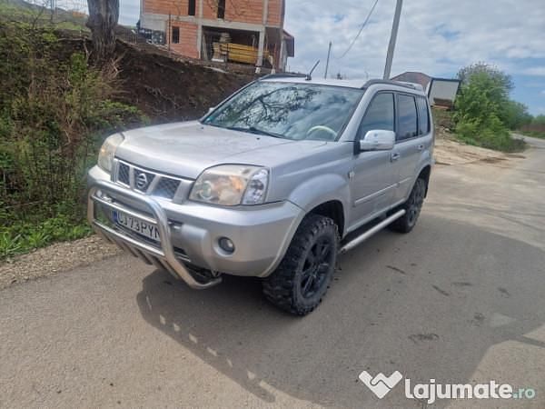 Utilizat 2007 Nissan X-Trail SUV | 4.300 EUR - Imagine 1/4