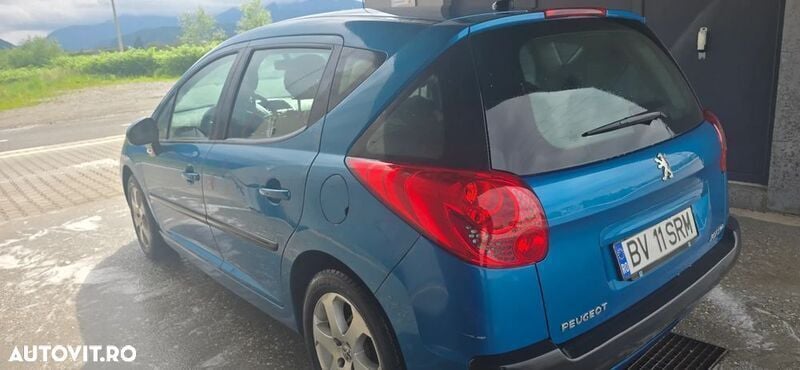 Albastru Utilizat 2008 Peugeot 207 Premium Break | 1.999 EUR - Imagine 1/4