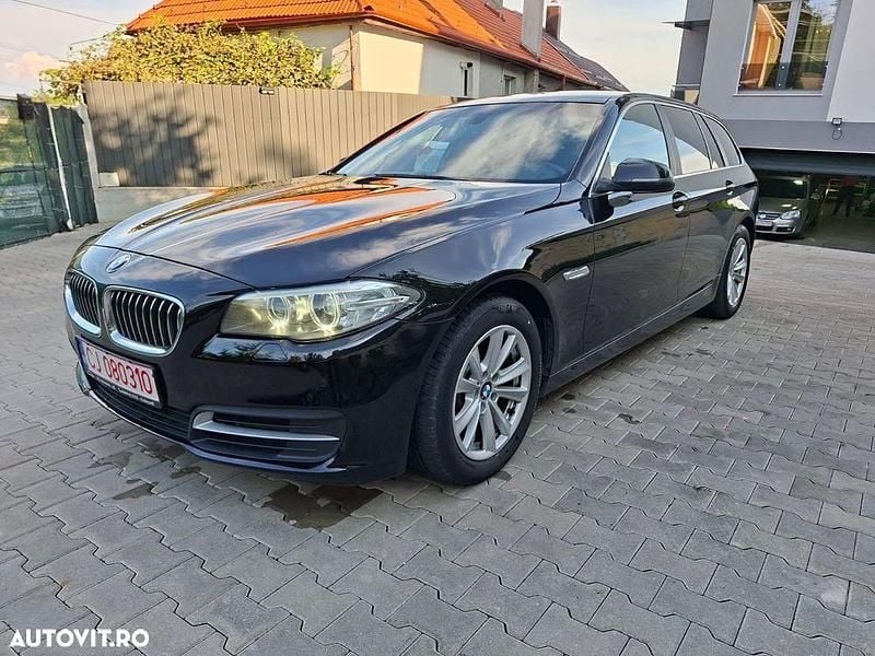Culoarenegru Second-hand 2016 BMW 520 Break | 11.300 EUR (Super Preț) - Imagine 1/4