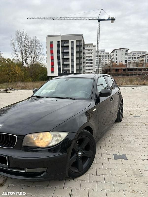 Second-hand BMW 116 116 CP (85 kW) 2010 Culoarenegru Hatchback