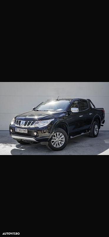 Culoarenegru Utilizat 2016 Mitsubishi L200 Intense Pickup | 20.650 EUR - Imagine 1/4