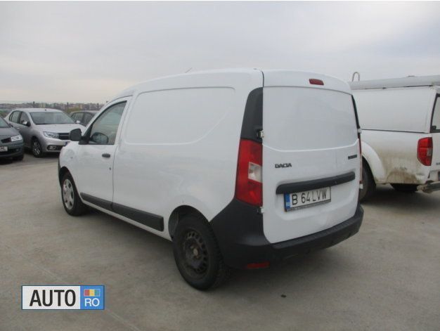 Second-hand Dacia Dokker 90 CP (66 kW) 2014 Alb Monovolum