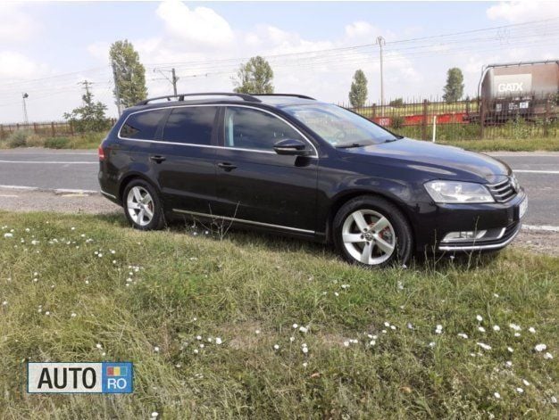 Second-hand VW Passat 140 CP (102 kW) 2012 Negru Berlinǎ