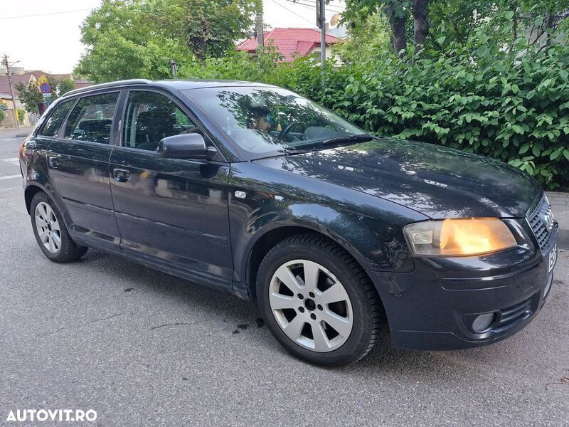 Negru Utilizat 2005 Audi A3 Sportback Attraction Hatchback | 2.000 EUR - Imagine 1/4
