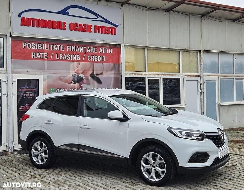 Second-hand Renault Kadjar 140 CP (102 kW) 2022 Culoarealb SUV