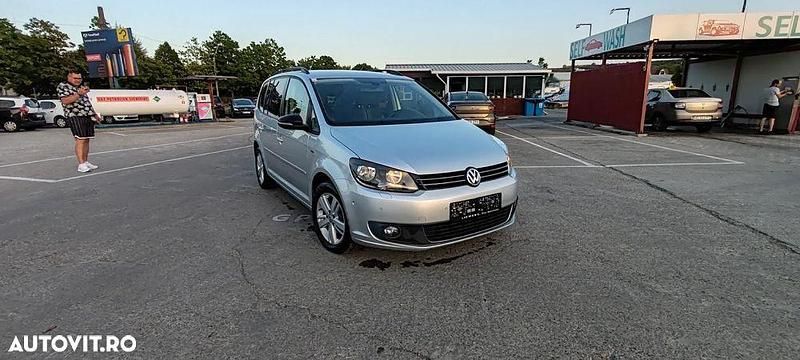 Culoaregri Utilizat 2012 VW Touran Match Monovolum | 6.300 EUR (Preț OK) - Imagine 1/4