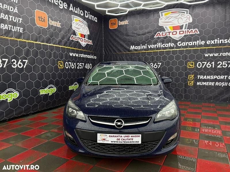 Culoarealbastru Utilizat 2014 Opel Astra Hatchback | 5.500 EUR (Preț OK) - Imagine 1/4