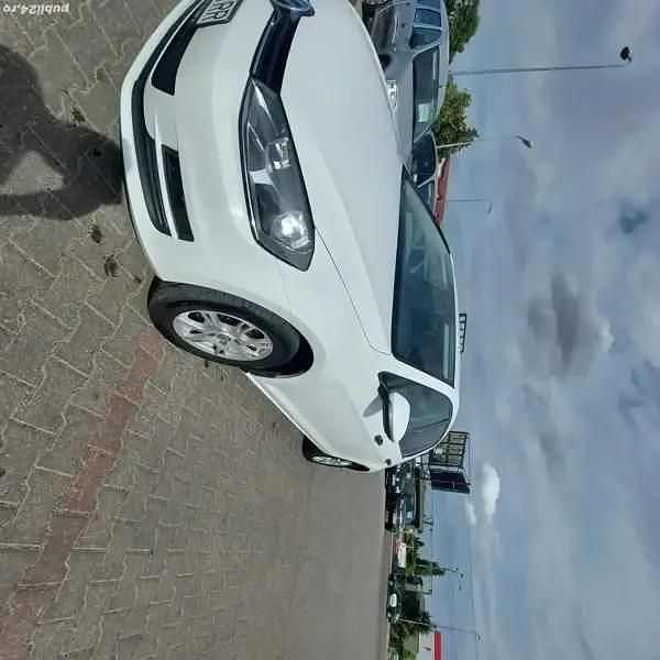 Utilizat 2016 VW Golf VII Hatchback | 8.990 EUR (Preț OK) - Imagine 1/4