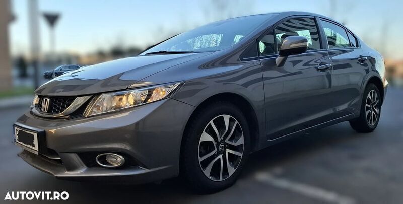Gri Utilizat 2015 Honda Civic Berlinǎ | 9.900 EUR (Preț OK) - Imagine 1/4