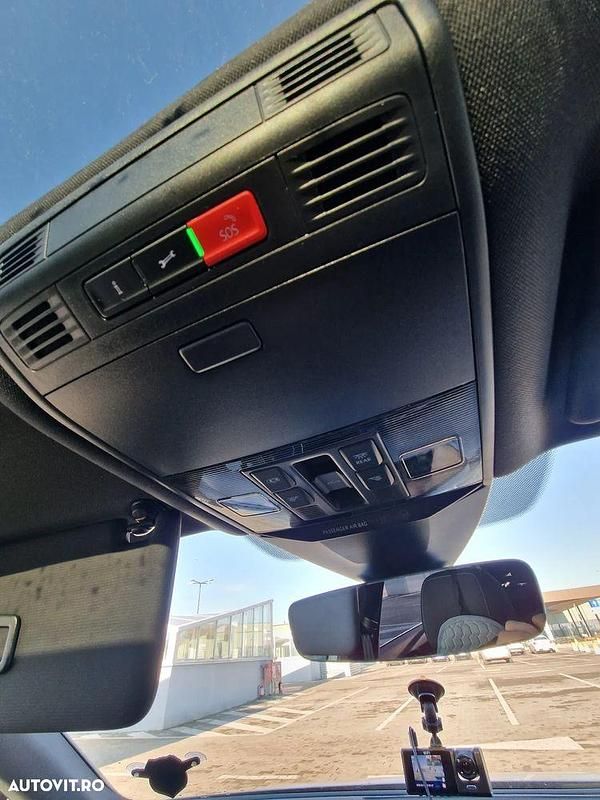 Second-hand VW Passat Business 150 CP (110 kW) 2021 Culoarealb Berlinǎ