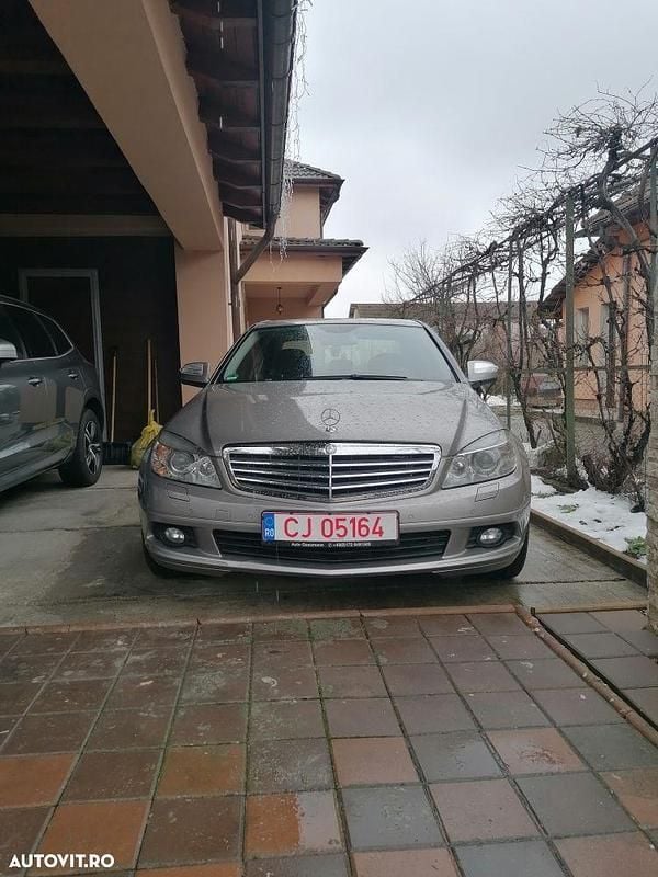 Second-hand Mercedes C180 Elegance 156 CP (114 kW) 2008 Culoaregri Berlinǎ